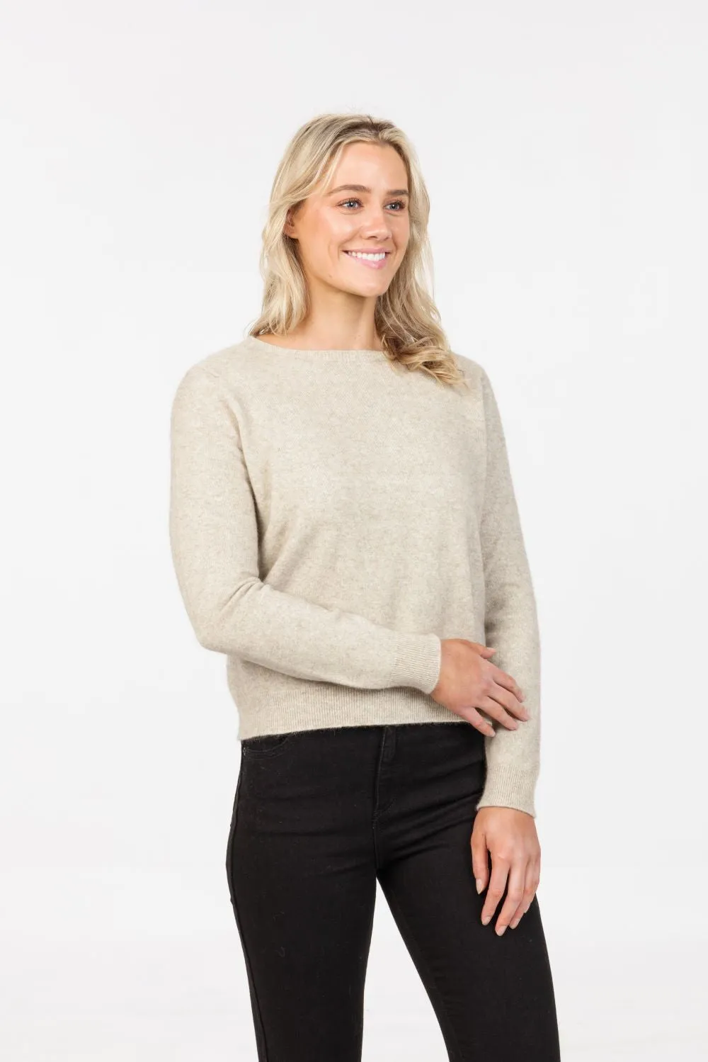 CLASSIC CROP SWEATER