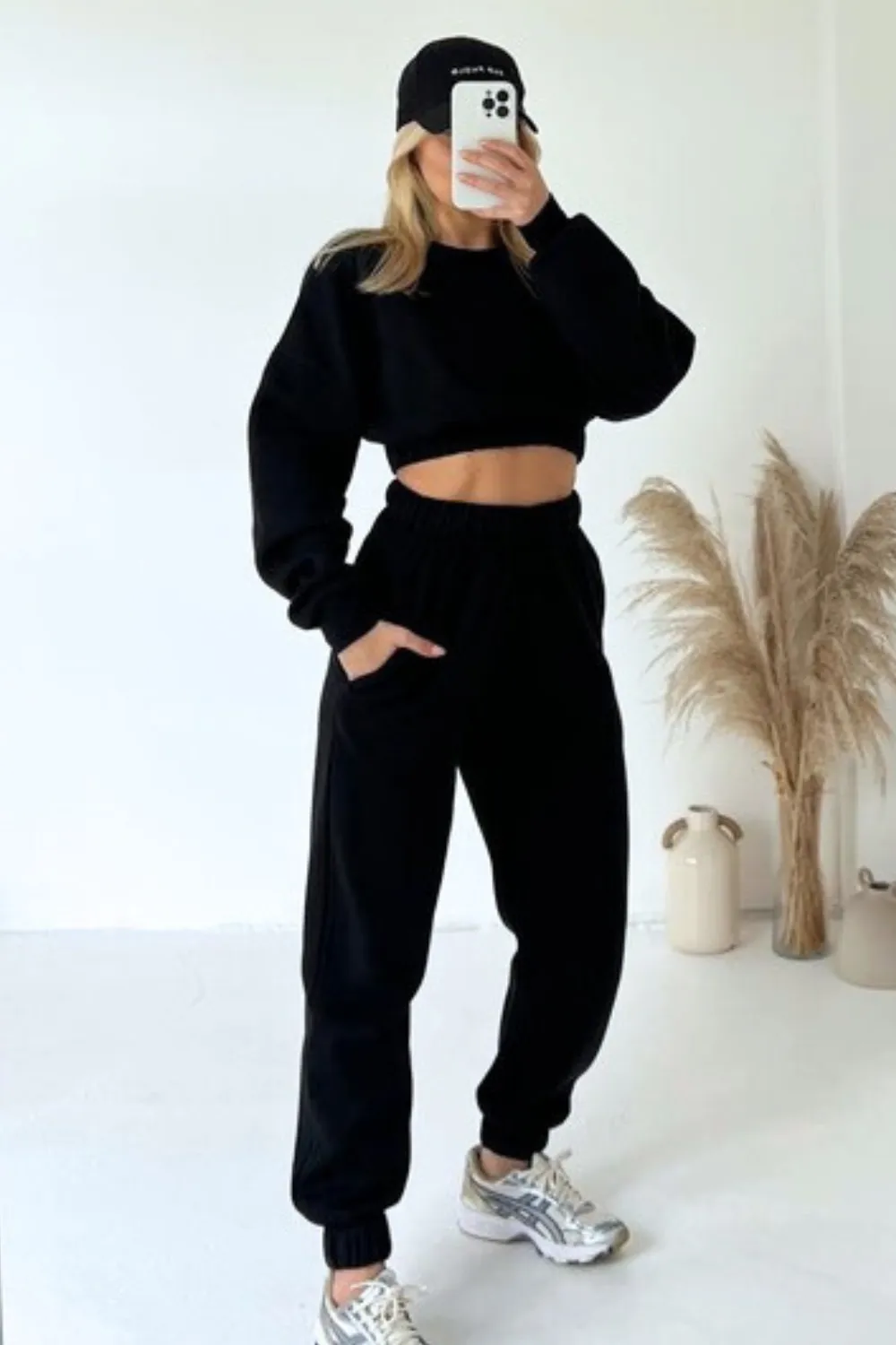 Gracie black cropped sweater jogger loungewear set