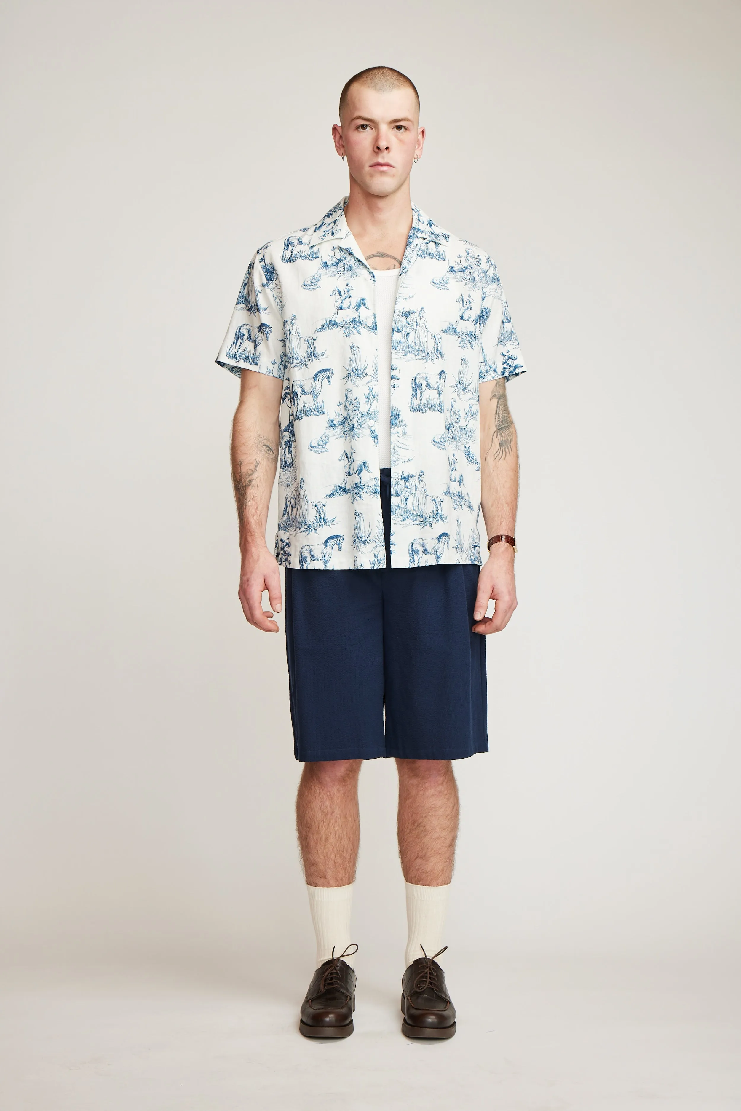 Porcelain Print Short Sleeve Shirt - Blue Animals Print