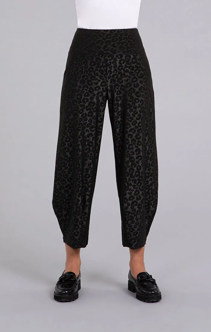 Sympli, 27237EJ Narrow Lantern Embossed Pant, Black Animal Print