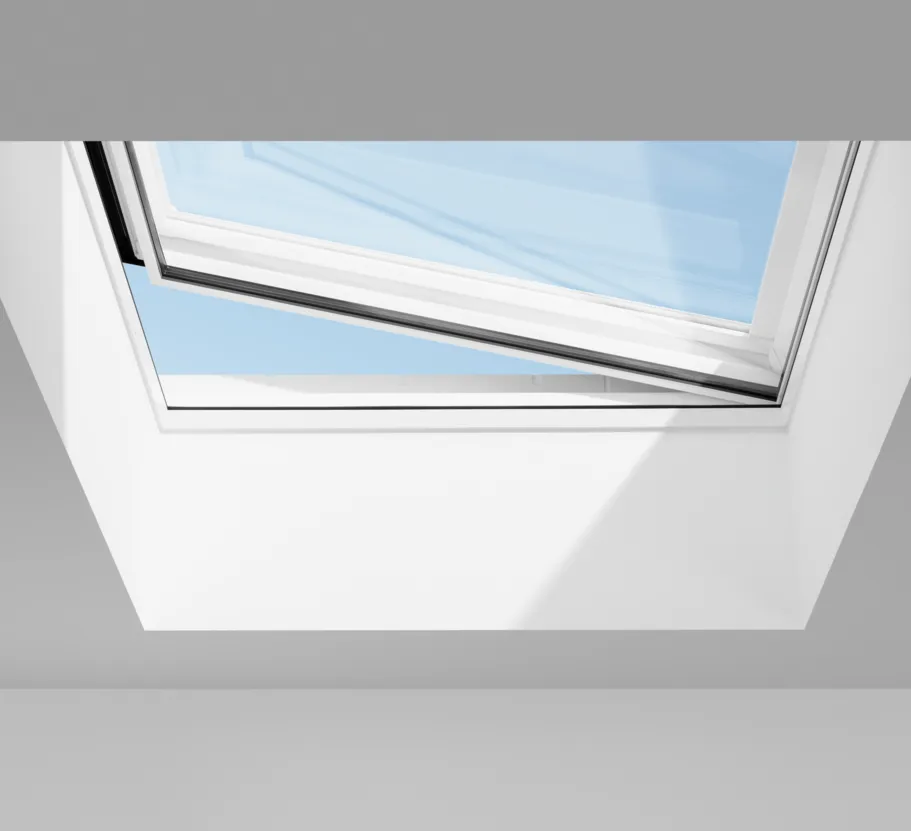 VELUX CVU 060060 0225Q Triple Glazed  INTEGRA® Electric Flat Roof Window Base (60 x 60 cm)