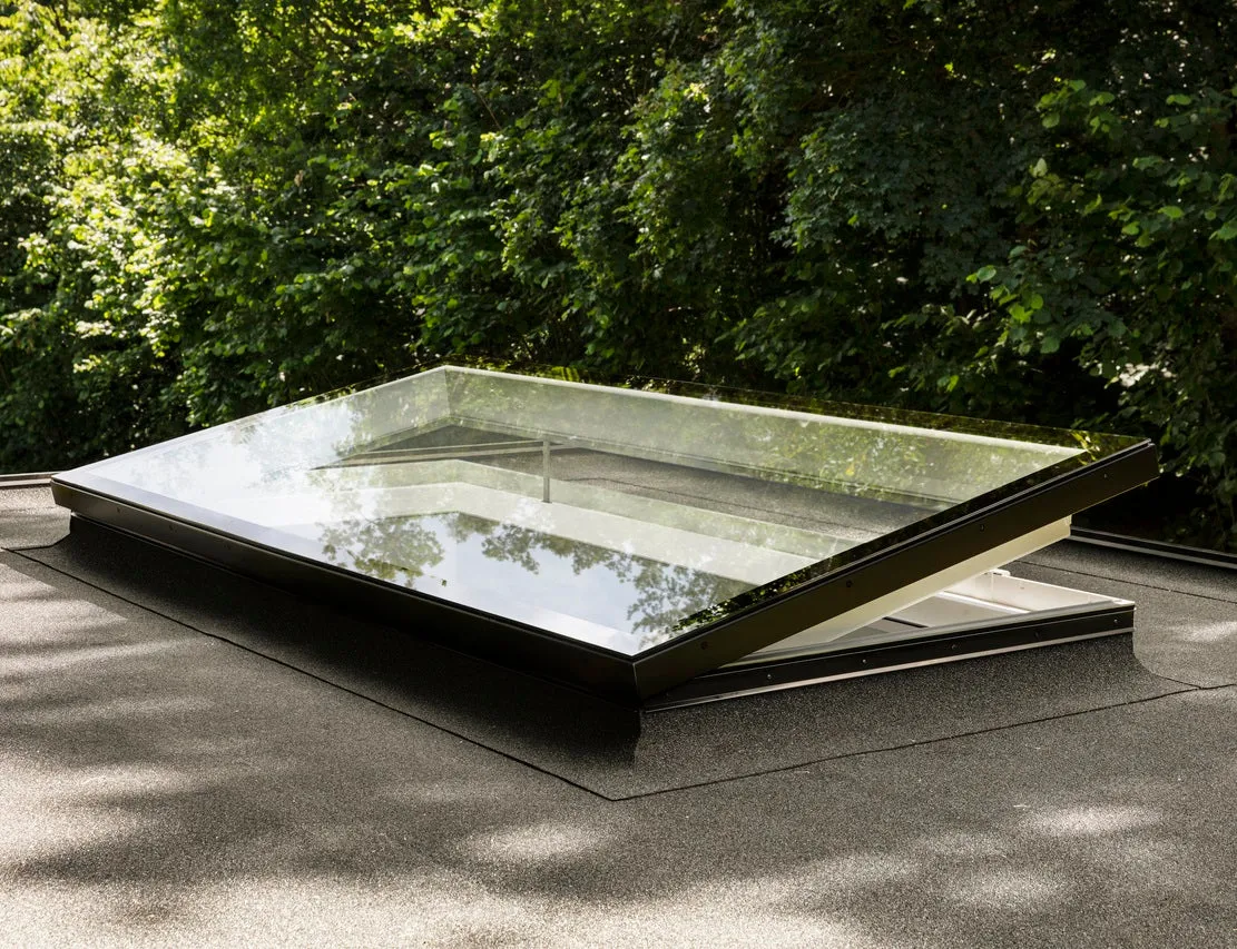 VELUX CVU 120090 1093 INTEGRA® SOLAR Curved Glass Rooflight Package 120 x 90 cm (Including CVU Triple Glazed Base & ISU Curved Glass Top Cover)